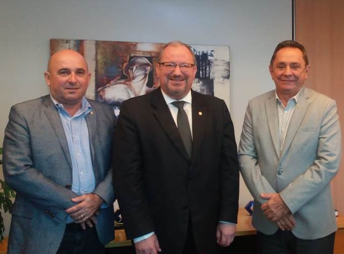 Leonardo Macedo se reúne com Mauro Kreuz para defender Encontro Nordestino de Administração